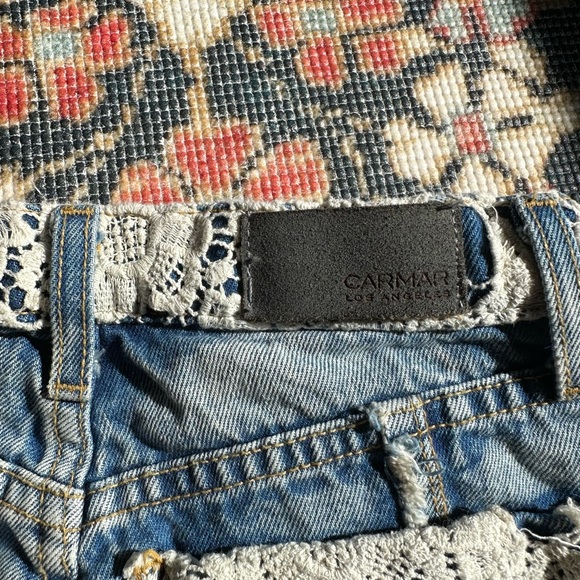 Carmar crochet Jean shorts - Picture 3 of 4
